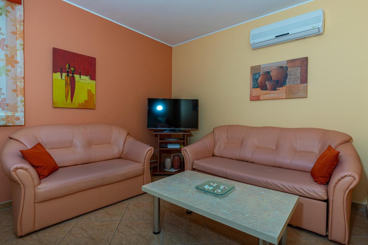 Apartman Rima Dramalj Exterior foto