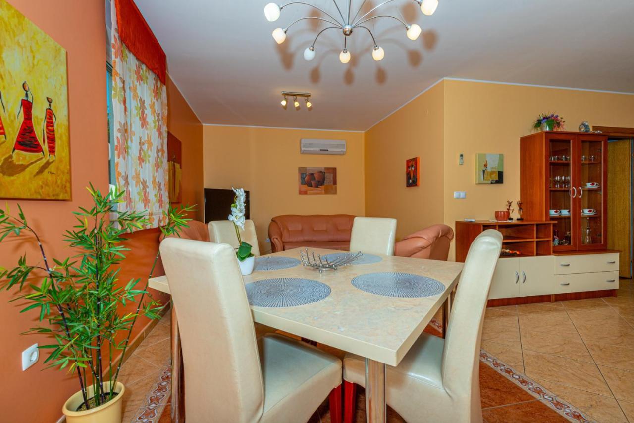 Apartman Rima Dramalj Exterior foto