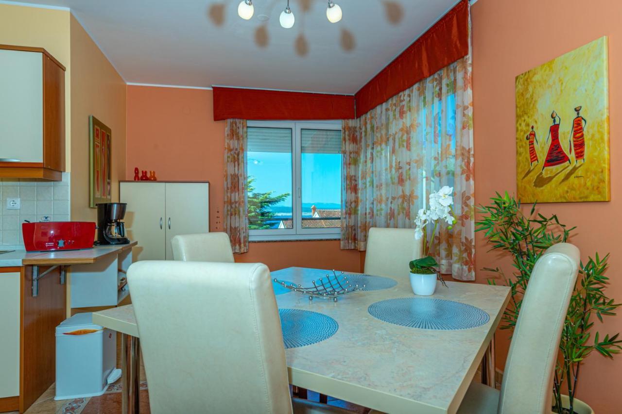 Apartman Rima Dramalj Exterior foto