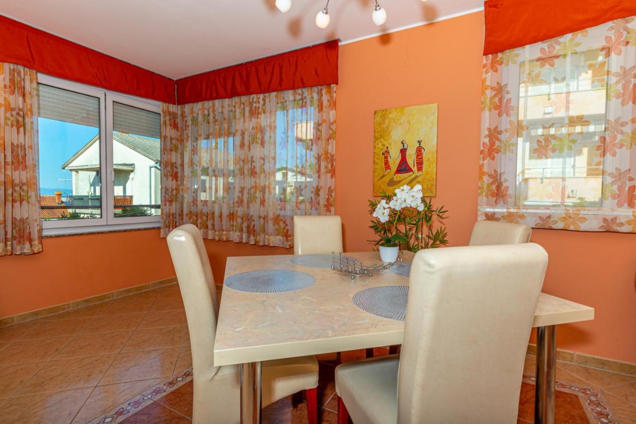 Apartman Rima Dramalj Exterior foto