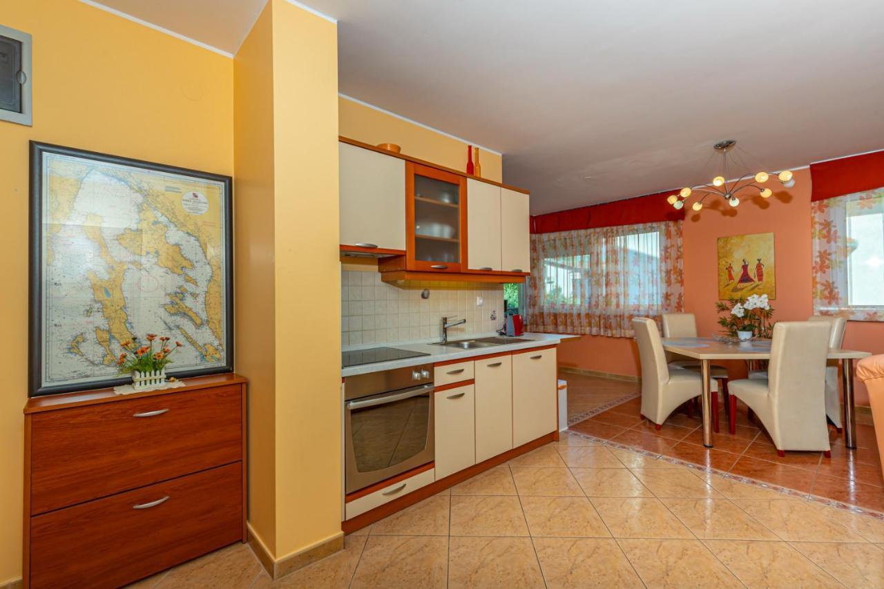 Apartman Rima Dramalj Exterior foto